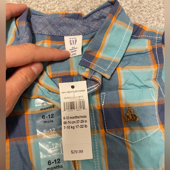 2/$15 NWT baby long sleeve button up 6-12 month - Picture 2 of 3
